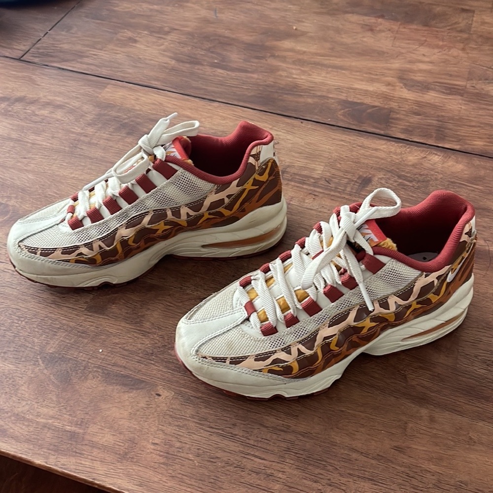 Nike Air Max 95 Giraffe Running Shoe